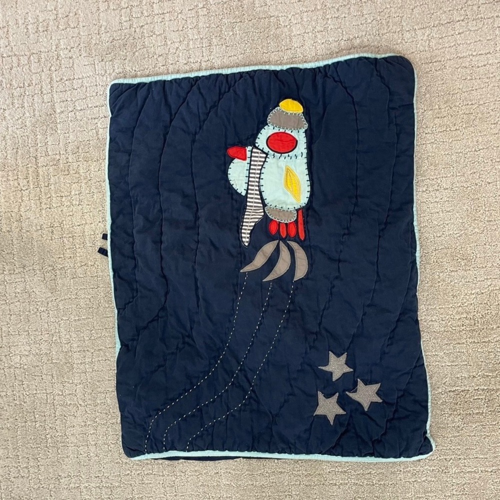 Pottery Barn Kids Solar System Outer Space Quilt and Sham Set Navy Blue Cotton - Picture 6 of 8